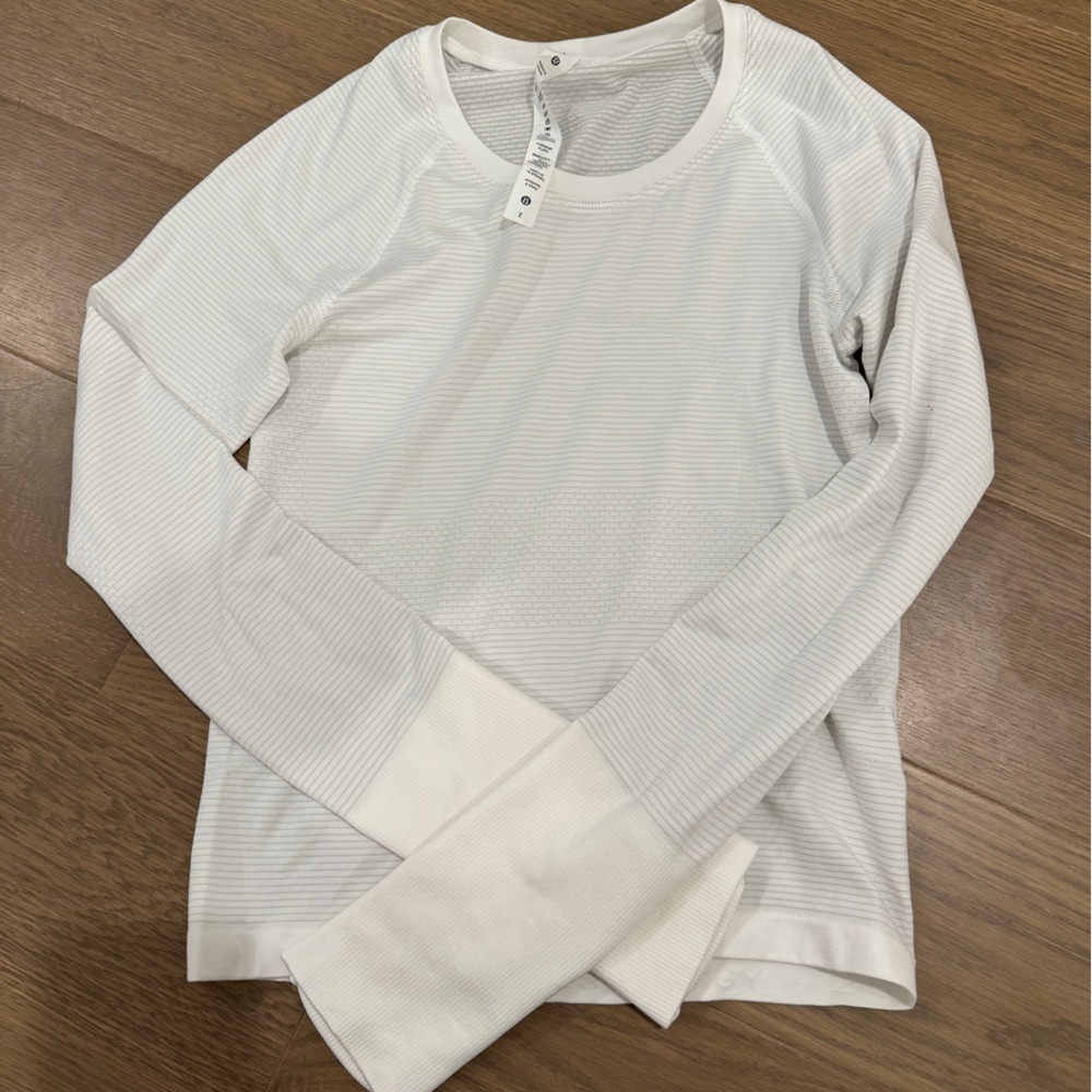 Lululemon swiftly tech long sleeve race length white